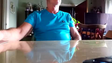 robke1966 online show from 12-14-25, 07:58