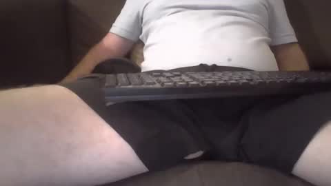 Snapshot of robmutant chatting on 02-15-25, 11:06 robmutant online show from 02-15-25, 11:06