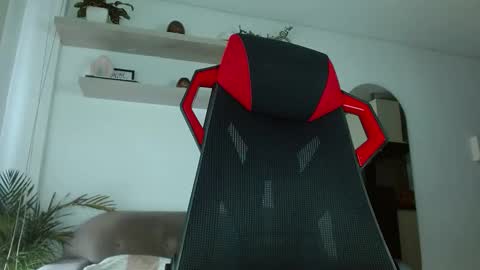 Snapshot of roby_millerr chatting on 09-20-25, 12:28 roby_millerr online show from 09-20-25, 12:28