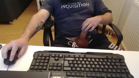 Snapshot of robzombi chatting on 12-05-24, 04:44 Rockbart online show from 12-05-24, 04:44