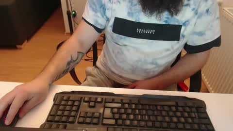 Snapshot of robzombi chatting on 12-09-24, 05:08 Rockbart online show from 12-09-24, 05:08
