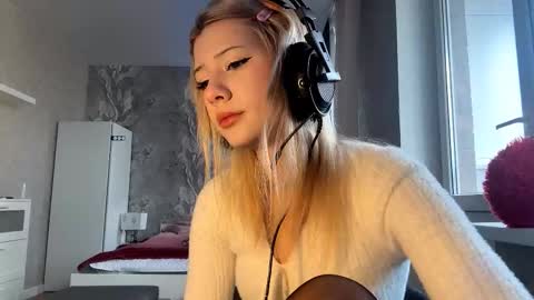 Anny online show from 02-13-26, 11:06