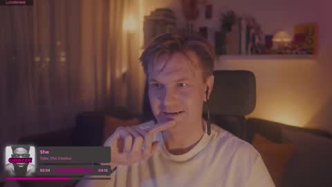 Rocket Bunny online show from 10-17-25, 06:54