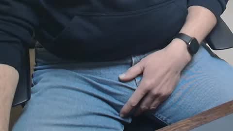 Snapshot of rockhardff chatting on 02-23-25, 08:33 rockhardff online show from 02-23-25, 08:33