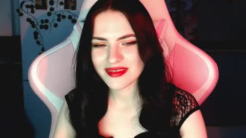 Sophie  online show from 12-15-24, 01:32