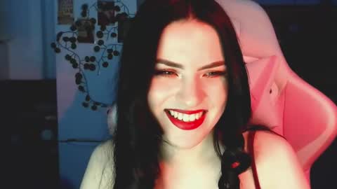 Sophie  online show from 12-25-24, 10:50