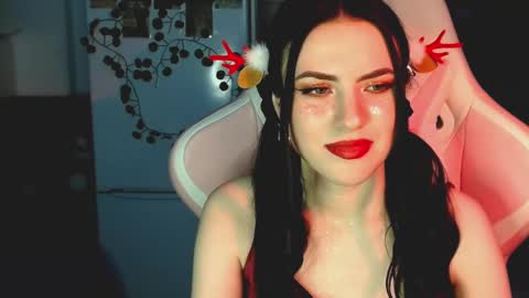 Sophie  online show from 12-25-24, 01:51