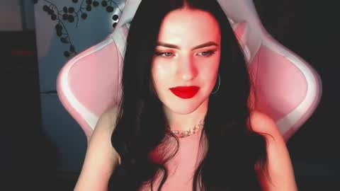 Sophie  online show from 01-03-25, 01:36