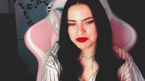 Sophie  online show from 01-03-25, 04:37