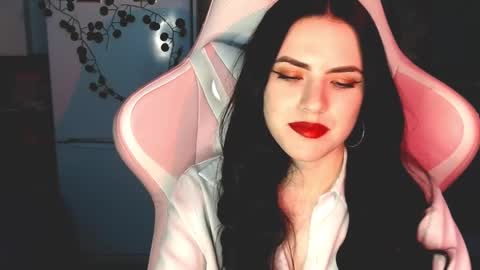 Sophie  online show from 01-05-25, 04:38