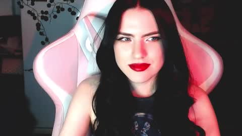 Sophie  online show from 01-12-25, 01:37