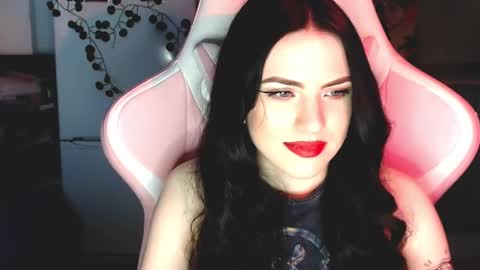 Sophie  online show from 01-17-25, 10:33