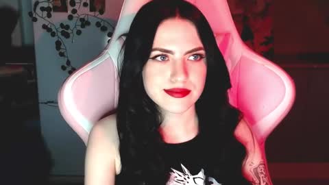 Sophie  online show from 01-22-25, 05:38