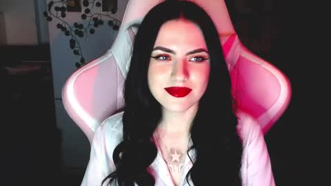 Sophie  online show from 01-24-25, 02:51