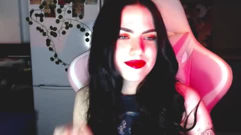 Sophie  online show from 01-24-25, 05:53