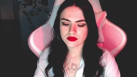 Sophie  online show from 02-06-25, 04:47