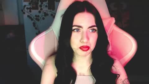 Sophie  online show from 02-07-25, 01:32