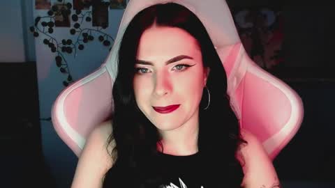 Sophie  online show from 03-06-25, 10:52