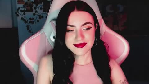 Sophie  online show from 03-06-25, 01:57