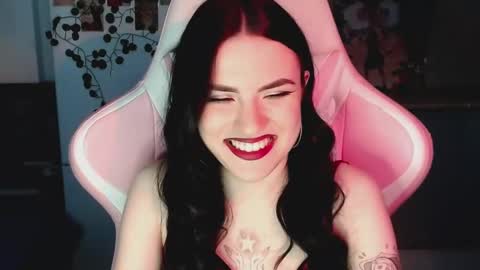 Sophie  online show from 03-08-25, 01:25