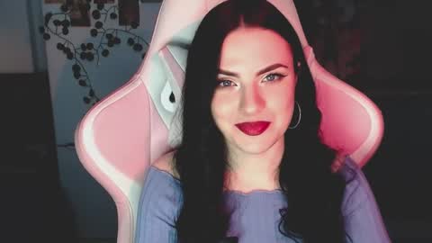 Sophie  online show from 03-09-25, 04:55