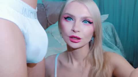 Lina and Den online show from 12-15-25, 05:55