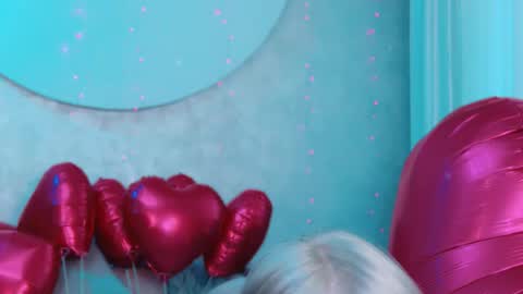 Lina and Den online show from 02-19-26, 07:04