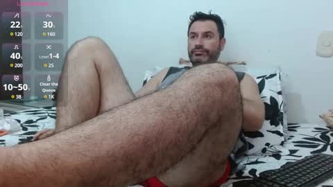 Snapshot of rodher81 chatting on 01-17-25, 03:00 Rod online show from 01-17-25, 03:00