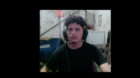 Snapshot of rodri1k chatting on 02-06-26, 04:06 rodri1k online show from 02-06-26, 04:06
