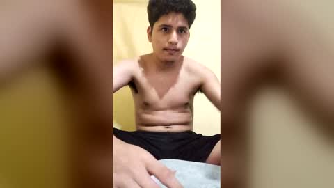 Snapshot of rodri1k chatting on 04-06-26, 03:15 rodri1k online show from 04-06-26, 03:15