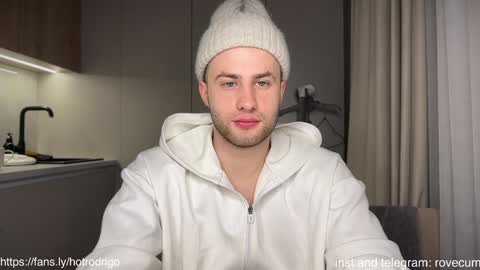 Rodrigo online show from 12-11-24, 06:20