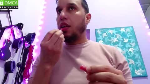 Thiago independent model online show from 09-13-25, 11:59