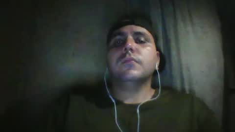 Snapshot of roger3600 chatting on 01-14-26, 11:09 Roger online show from 01-14-26, 11:09