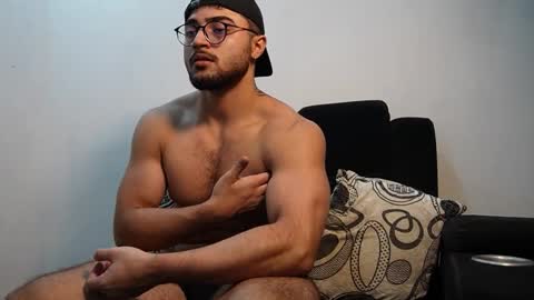 Roger Belmont online show from 10-30-25, 05:09