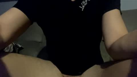 Snapshot of rogerbenid81 chatting on 04-08-26, 02:22 rogerbenid81 online show from 04-08-26, 02:22