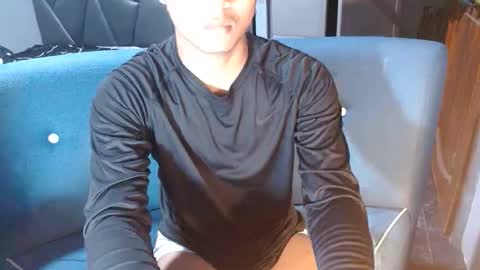 Snapshot of rogueprince_jace chatting on 04-07-26, 01:50 Jace online show from 04-07-26, 01:50