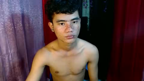 Snapshot of roianboyyy chatting on 05-29-26, 11:14 roianboyyy online show from 05-29-26, 11:14