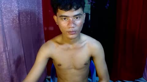 Snapshot of roianboyyy chatting on 06-08-26, 02:34 roianboyyy online show from 06-08-26, 02:34