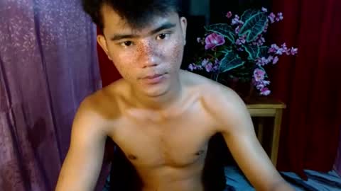 Snapshot of roianboyyy chatting on 06-20-26, 12:14 roianboyyy online show from 06-20-26, 12:14