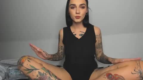 Snapshot of rokiinbaby chatting on 12-04-24, 08:40 rokiinbaby online show from 12-04-24, 08:40