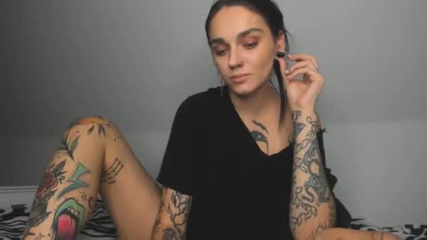 Snapshot of rokiinbaby chatting on 12-10-24, 08:38 rokiinbaby online show from 12-10-24, 08:38