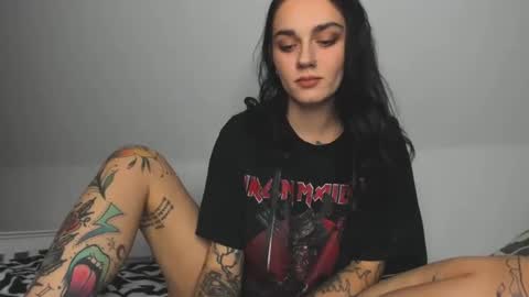 Snapshot of rokiinbaby chatting on 01-12-25, 08:57 rokiinbaby online show from 01-12-25, 08:57