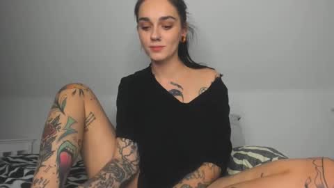 Snapshot of rokiinbaby chatting on 01-15-25, 12:19 rokiinbaby online show from 01-15-25, 12:19