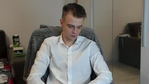 taylor fox online show from 01-01-25, 02:52