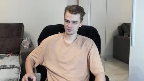 taylor fox online show from 02-09-25, 05:11