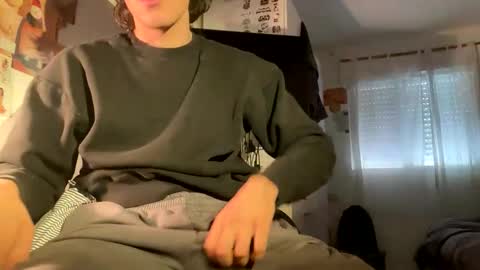 Snapshot of rokyyyyyyyy363545 chatting on 02-15-26, 11:41 rokyyyyyyyy363545 online show from 02-15-26, 11:41