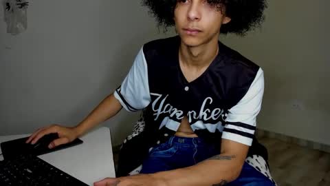 rolling_05 online show from 01-15-26, 07:17