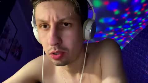 Snapshot of roma305991 chatting on 01-31-25, 05:42 roma305991 online show from 01-31-25, 05:42