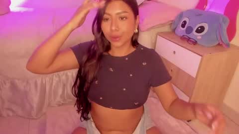 Snapshot of romaat chatting on 12-22-24, 07:22 Catalina online show from 12-22-24, 07:22