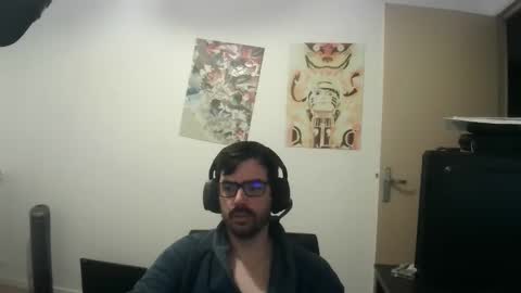 romainb72 online show from 11-17-25, 06:41